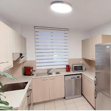 City Flats 2 Bedroom Apartment