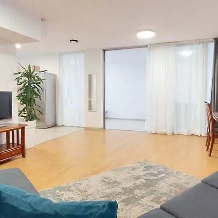 Apartament City Flats 2 Bedroom