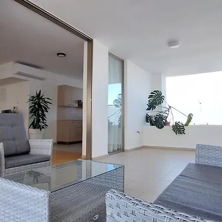 City Flats 2 Bedroom Apartament *